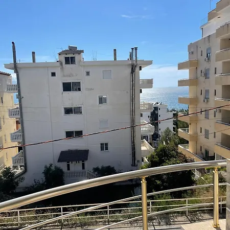 Sea Gate Apartment
