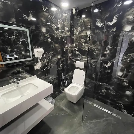 Sea Gate Apartment *